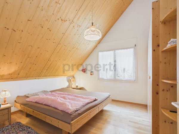 Immobilie in Summaprada - Ihr neues Zuhause mit Terrasse, Garten, Balkon und wunderbarer Aussicht - Bild 5