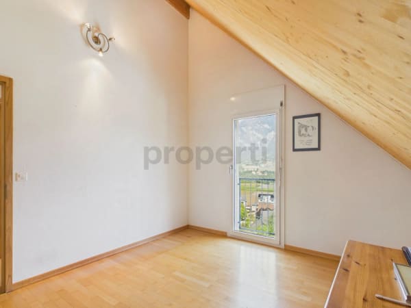 Immobilie in Summaprada - Ihr neues Zuhause mit Terrasse, Garten, Balkon und wunderbarer Aussicht - Bild 6