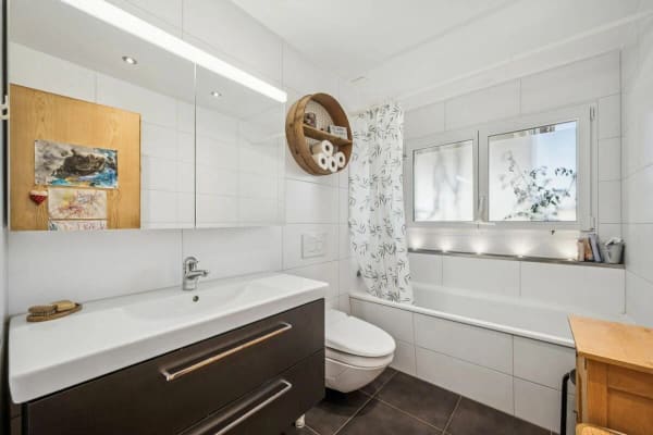 Immobilie in Mörigen - Attraktives 5,5-Zimmer Chalet in Mörigen BE mit Sicht auf den Bielersee - Bild 8