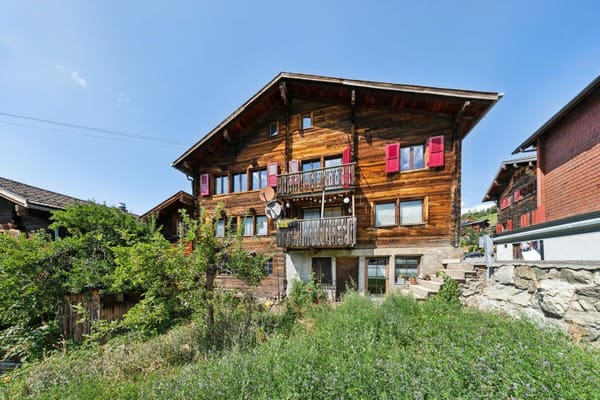 Immobilie in Bürchen - Heimelige 3,5-Zimmerwohnung mit Ausbaureserve in Bürchen VS - Bild 0