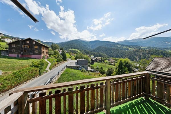 Immobilie in Bürchen - Heimelige 3,5-Zimmerwohnung mit Ausbaureserve in Bürchen VS - Bild 1