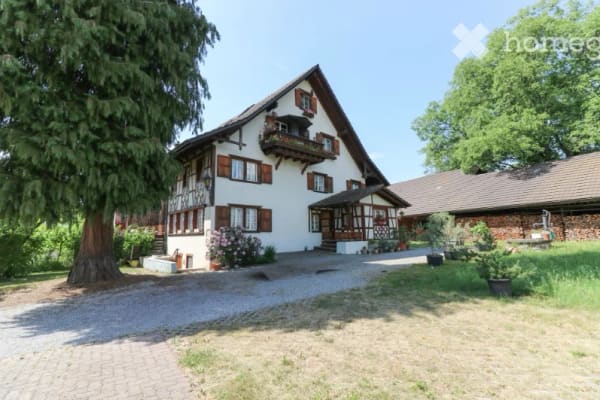 Immobilie in Ottikon - Bauernhaus mit Einliegerwohnung und NebengebÃ¤ude in Ottikon, Gemeinde Gossau - Bild 1