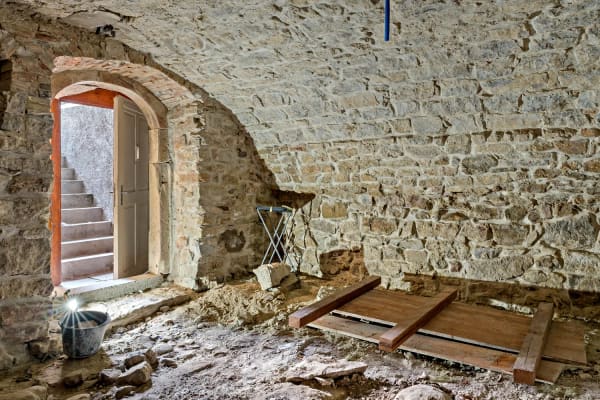 Immobilie in Rietheim - AussergewÃ¶hnliches Haus mit viel Potential - Bild 11