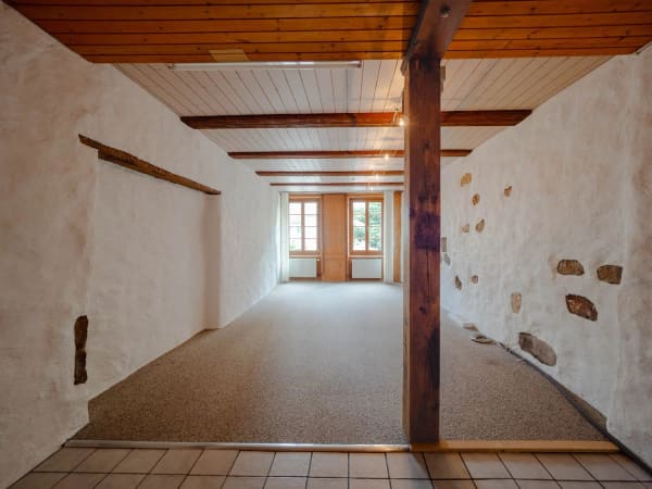 Immobilie in Nidau - Historisches Altstadthaus mit Wohn- und Gewerbeteil in Nidau - Bild 1