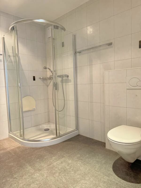 Immobilie in Konolfingen - Attraktive und zentral gelegene Dachwohnung mit Galerie - Bild 7