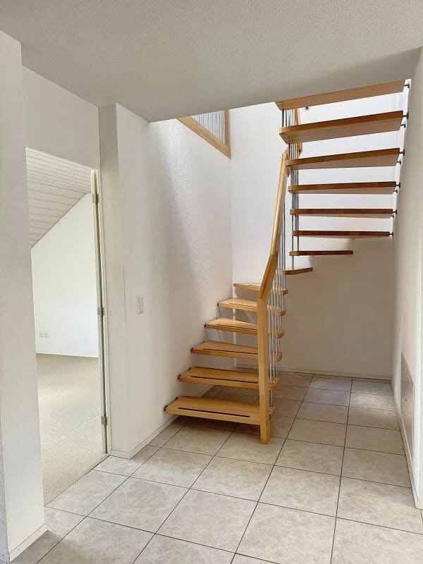 Immobilie in Konolfingen - Attraktive und zentral gelegene Dachwohnung mit Galerie - Bild 9