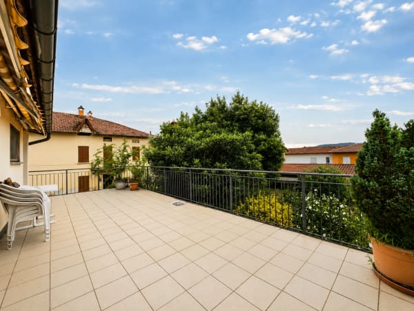 Immobilie in S. Pietro - Stabio San Pietro: Affascinante casa unifamiliare 3.5 locali con giardino privato e vista aperta - Bild 3