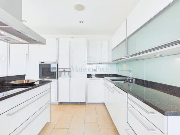 Immobilie in Salenstein - Seltene Maisonette Wohnung, einzigartiger Seesicht, 2 Terrassen und 170m2 WohnflÃ¤che - Bild 9