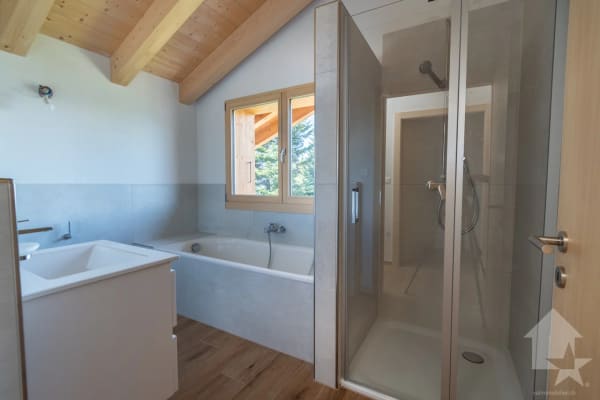 Immobilie in Les Giettes - A 20 minutes de Monthey chalet NEUF disponible de suite et garanti - Bild 6