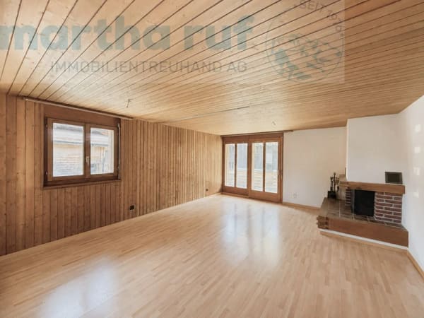 Immobilie in Wilderswil - Behagliche 2.5- Zimmer Ferienwohnung mit CheminÃ©e und Balkon - Bild 2