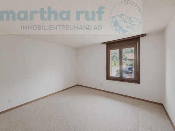 Immobilie in Wilderswil - Behagliche 2.5- Zimmer Ferienwohnung mit CheminÃ©e und Balkon - Bild 5
