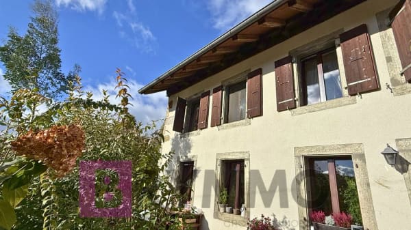 Immobilie in Ogens - Magnifique ferme équestre rénovée – 3 appartements – Ogens (VD) - Bild 2