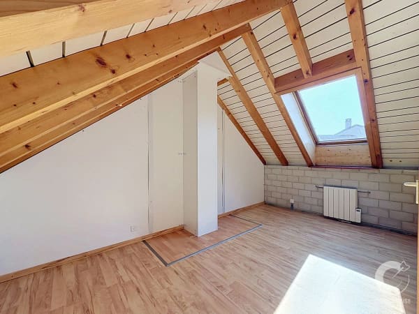 Immobilie in Begnins - Maison pleine de charme au fort potentiel - Bild 5