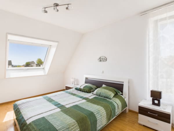 Immobilie in Uster - VIEL PLATZ UND HELLE ZIMMER AN ZENTRALER LAGE - Bild 5