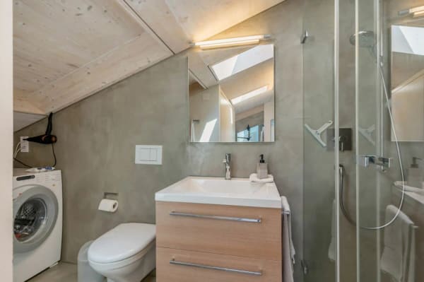 Immobilie in Brugg Ag - Exklusives Penthouse im obersten Stockwerk mit zwei Terrassen, Ã¼berwiegend offener Grundriss mit rund 181 m2 - Bild 15