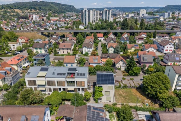Immobilie in Brugg Ag - Exklusives Penthouse im obersten Stockwerk mit zwei Terrassen, Ã¼berwiegend offener Grundriss mit rund 181 m2 - Bild 20