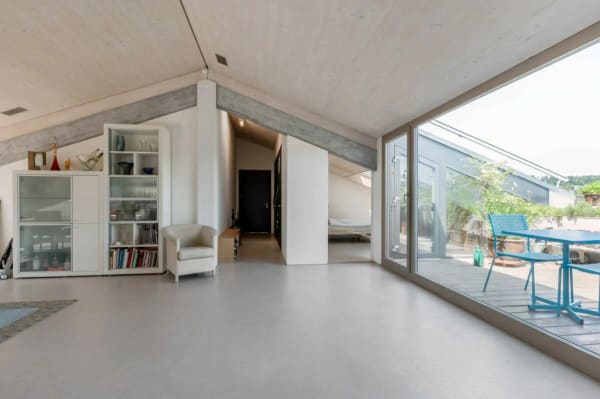 Immobilie in Brugg Ag - Exklusives Penthouse im obersten Stockwerk mit zwei Terrassen, Ã¼berwiegend offener Grundriss mit rund 181 m2 - Bild 3