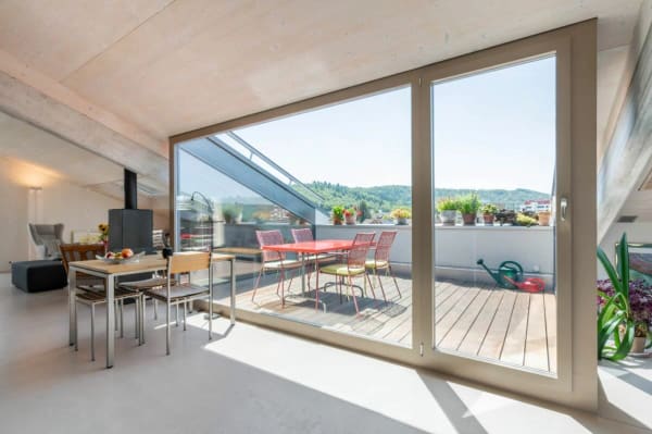 Immobilie in Brugg Ag - Exklusives Penthouse im obersten Stockwerk mit zwei Terrassen, Ã¼berwiegend offener Grundriss mit rund 181 m2 - Bild 9