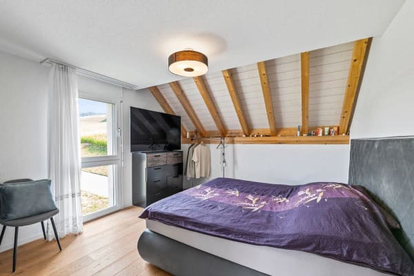 Immobilie in Konolfingen - 5.5-Zimmer-Maisonette: 146 m² Wohnkomfort mit Galerie, Terrasse und Weitsicht - Bild 8