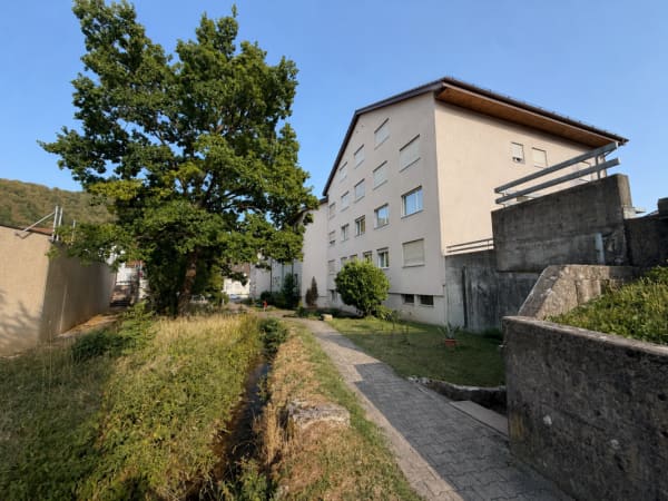 Immobilie in Oberdorf Bl - Raum für Ihre Ideen: Helle 3.5-Zimmer-Eckwohnung in Oberdorf BL - Bild 1