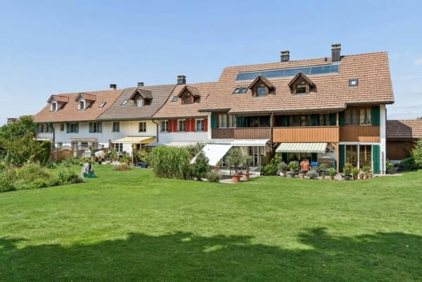 Immobilie in Kyburg - Zeitgemässes 4.5-Zimmer-Reihenmittelhaus mit sonnigem Garten - Bild 12
