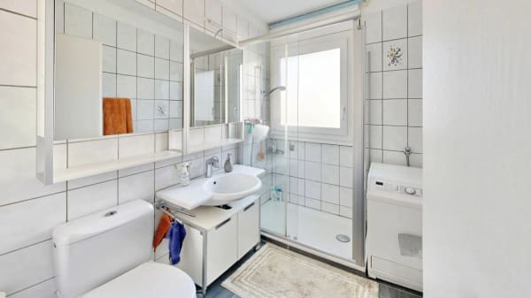 Immobilie in Urtenen-schönbühl - STILVOLLE 4.5-ZIMMER-WOHNUNG IN SCHÃ–NBÃœHL - Bild 7