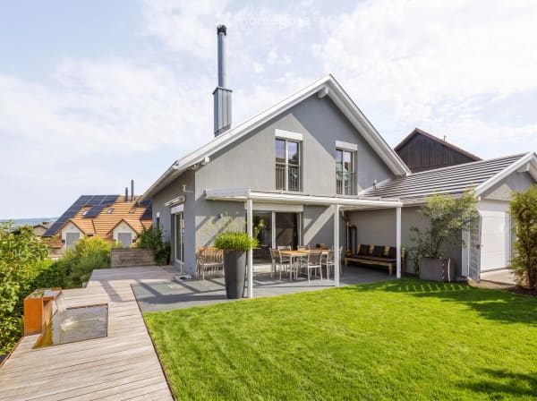 Immobilie in Au Zh - Well maintained 7.5-Room Single Family Home  perfectly located between ZÃ¼rich and Zug - Bild 0