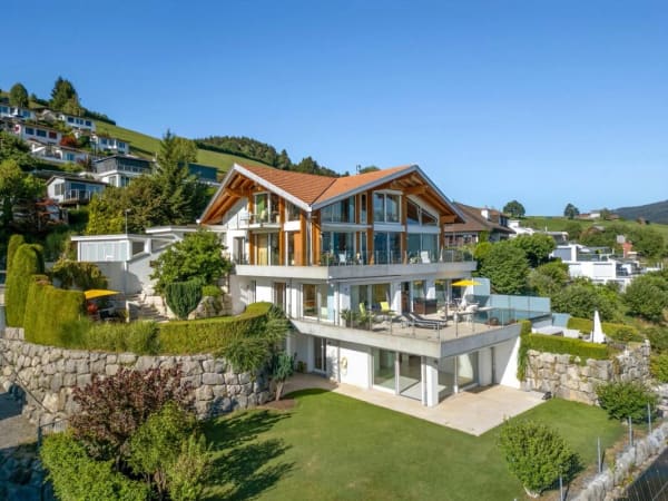 Immobilie in Gebertingen - Villa mit unvergleichlicher Weitsicht - Bild 0
