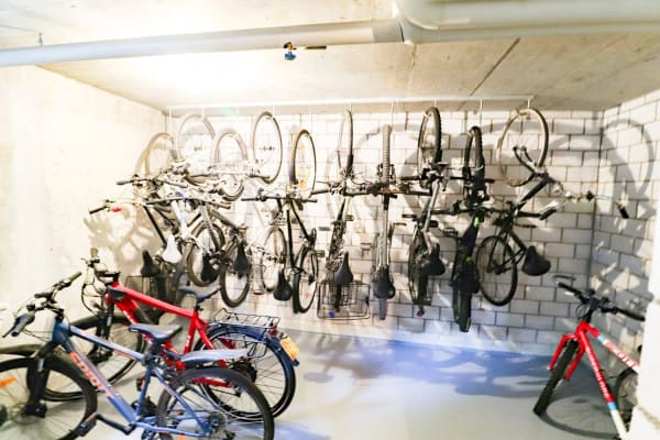 Immobilie in Fraubrunnen - Frisch sanierte 4.5 -Zimmer-Wohnung mit Einstellhallenplatz, Bastelraum- und Kellerabteil - Bild 17