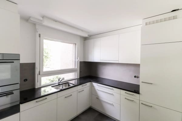 Immobilie in Fraubrunnen - Frisch sanierte 4.5 -Zimmer-Wohnung mit Einstellhallenplatz, Bastelraum- und Kellerabteil - Bild 6