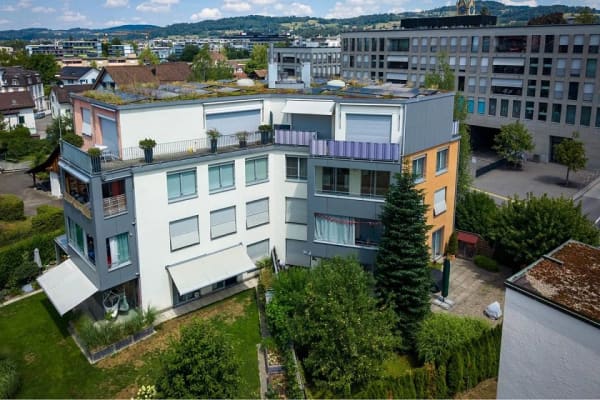 Immobilie in Wetzikon Zh - Lieben Sie aussergewöhnliche Grundrisse - Stadtwohnung mit Flair und Minergie-Standard - Bild 3