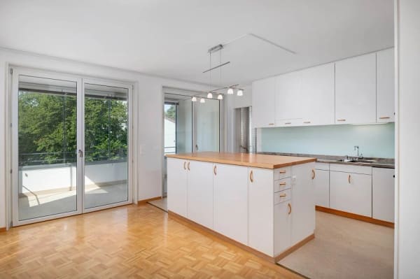 Immobilie in Wetzikon Zh - Lieben Sie aussergewöhnliche Grundrisse - Stadtwohnung mit Flair und Minergie-Standard - Bild 5