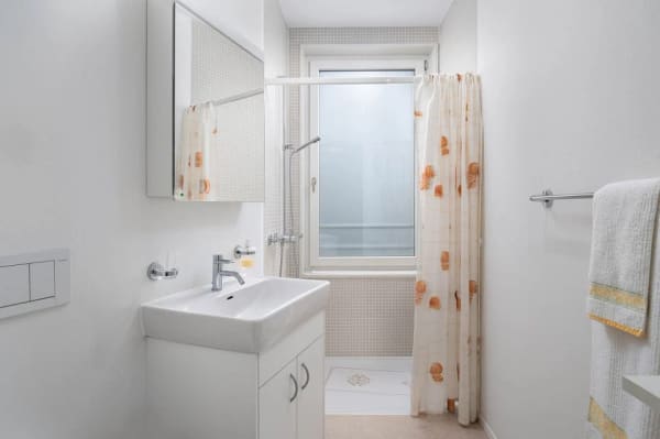 Immobilie in Wetzikon Zh - Lieben Sie aussergewöhnliche Grundrisse - Stadtwohnung mit Flair und Minergie-Standard - Bild 8