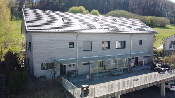 Immobilie in Wynigen - Familienfreundliches, modernes & grosszÃ¼giges Reihen-Eckeinfamilienhaus mit Garten und vielen Extras - Bild 3