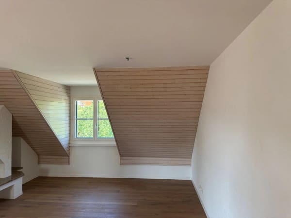 Immobilie in Egg - Charmante 3.5-Zimmer-Dachwohnung mit Panoramablick in Egg (ZH) - Bild 7