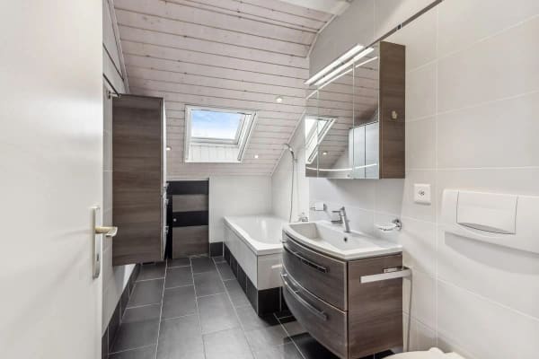 Immobilie in Penthaz - Superbe attique traversant de 110 m² à 15 minutes des portes de Lausanne - Bild 10