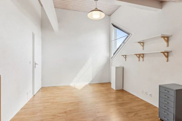 Immobilie in Penthaz - Superbe attique traversant de 110 m² à 15 minutes des portes de Lausanne - Bild 7