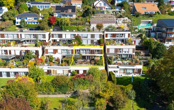 Immobilie in Dürnten - Terrassenidylle mit Aussicht - Bild 0