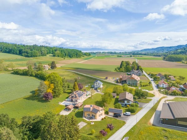 Immobilie in Yvonand - Superbe villa individuelle avec un vaste terrain - Bild 2