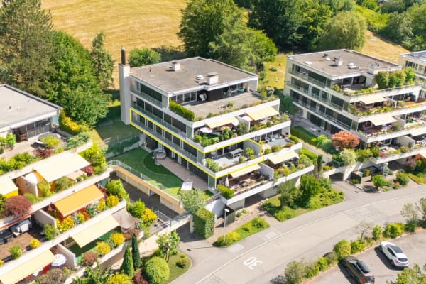 Immobilie in Adligenswil - Zwischen Naturidylle und Stadtnähe - Bild 0
