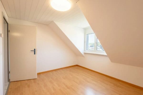 Immobilie in Sulgen - GemÃ¼tliche Dachwohnung in Sulgen - Bild 6