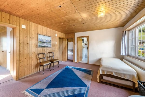 Immobilie in Nidfurn - 6½-Zimmer-Einfamilienhaus mit grosszügigem Grundstück - Bild 10