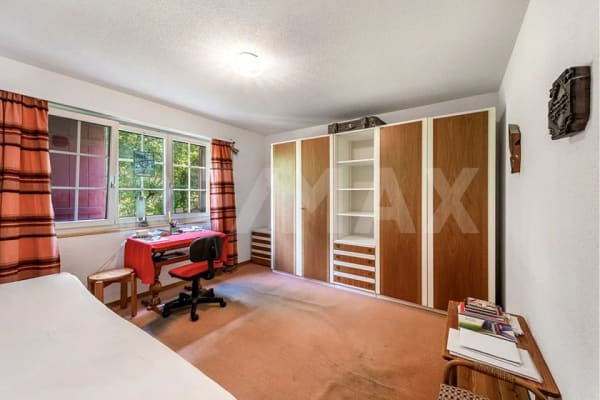 Immobilie in Nidfurn - 6½-Zimmer-Einfamilienhaus mit grosszügigem Grundstück - Bild 7