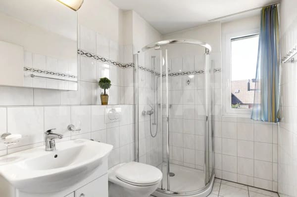 Immobilie in Neftenbach - Helle 4.5-Zi.-Wohnung an ruhiger und zentraler Wohnlage - Bild 8