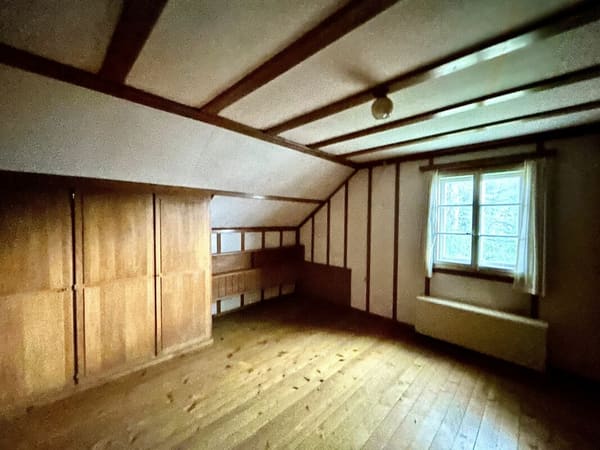 Immobilie in Bettenhausen - 5.5-Zimmer-Einfamilienhaus zum Sanieren und Gestalten! - Bild 3