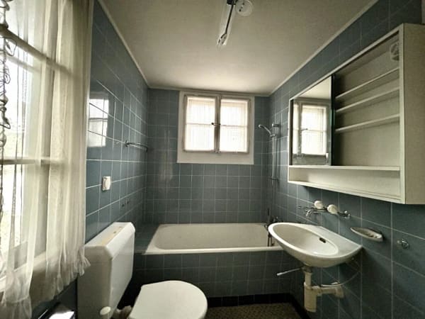 Immobilie in Bettenhausen - 5.5-Zimmer-Einfamilienhaus zum Sanieren und Gestalten! - Bild 7