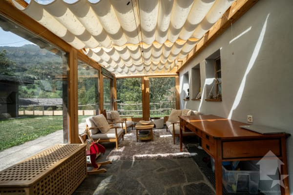 Immobilie in Vissoie - Spacieux chalet de caractère avec belle véranda et magnifique jardin - Bild 6