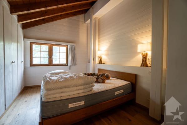 Immobilie in Vissoie - Spacieux chalet de caractère avec belle véranda et magnifique jardin - Bild 8