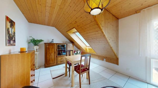 Immobilie in Wiler B. Seedorf - 3,5 Zimmer, viel Licht und eine Galerie zum Verlieben - Bild 13