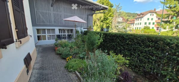 Immobilie in Sissach - Charmantes 3 - Familienhaus an ruhiger Lage, mitten in Sissach zu verkaufen - Bild 2